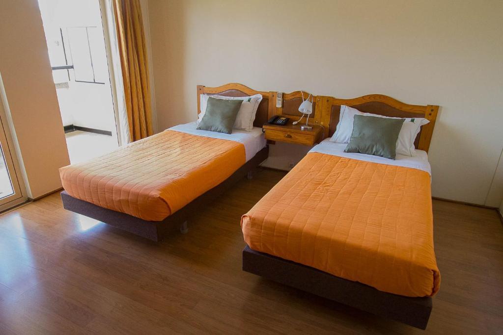 S. Mamede Hotel Guimaraes Ruang foto