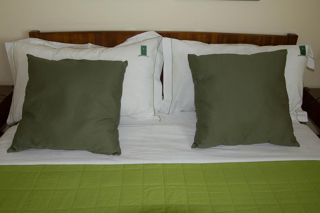 S. Mamede Hotel Guimaraes Bagian luar foto